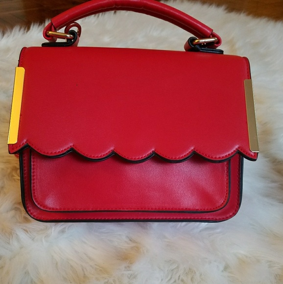SOLD❤Detachable straps Red Handbag❤ - Picture 2 of 5